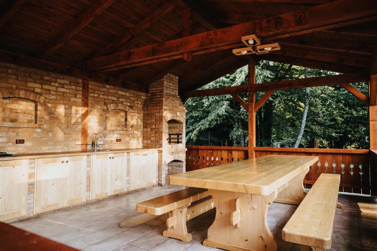 Sugopatak Kulcsoshaz Villa Izvoare  Luaran gambar