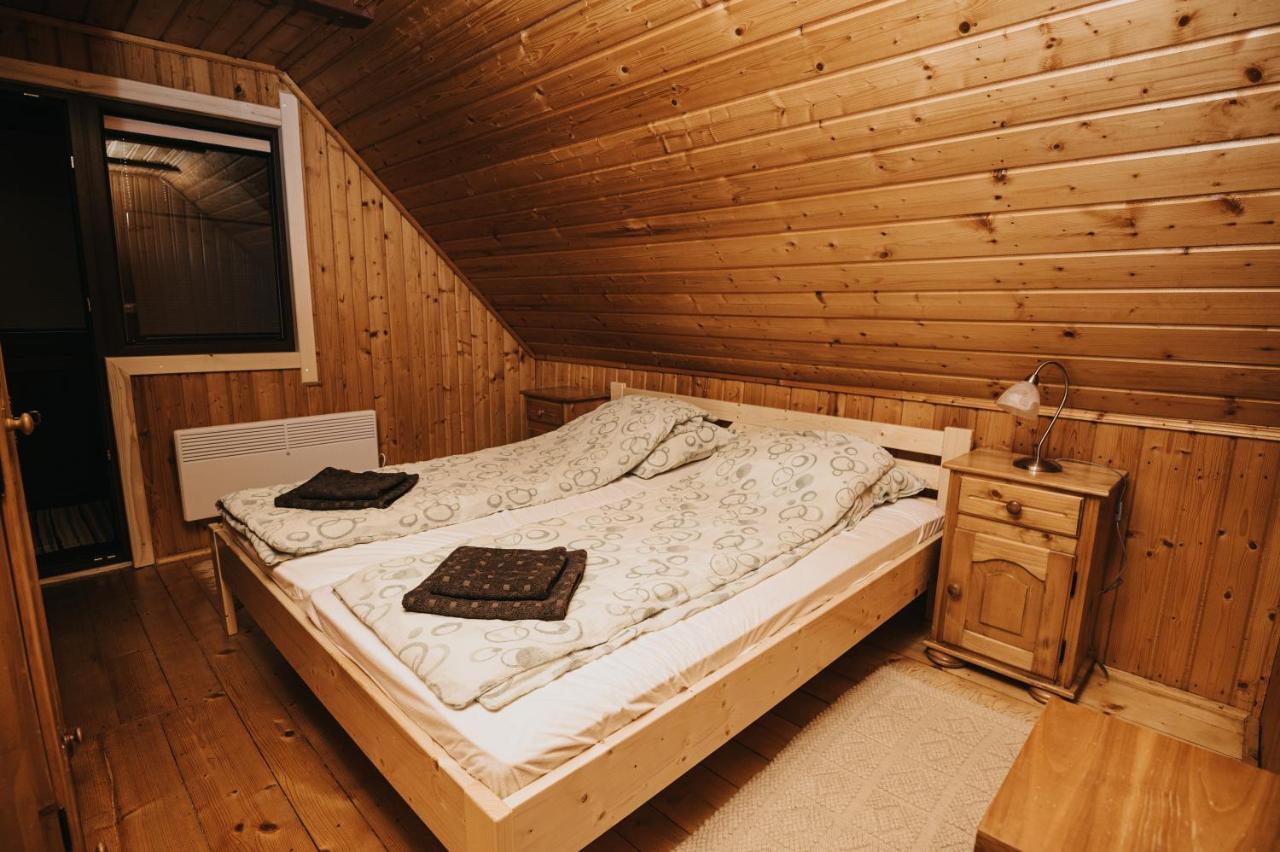 Sugopatak Kulcsoshaz Villa Izvoare  Luaran gambar